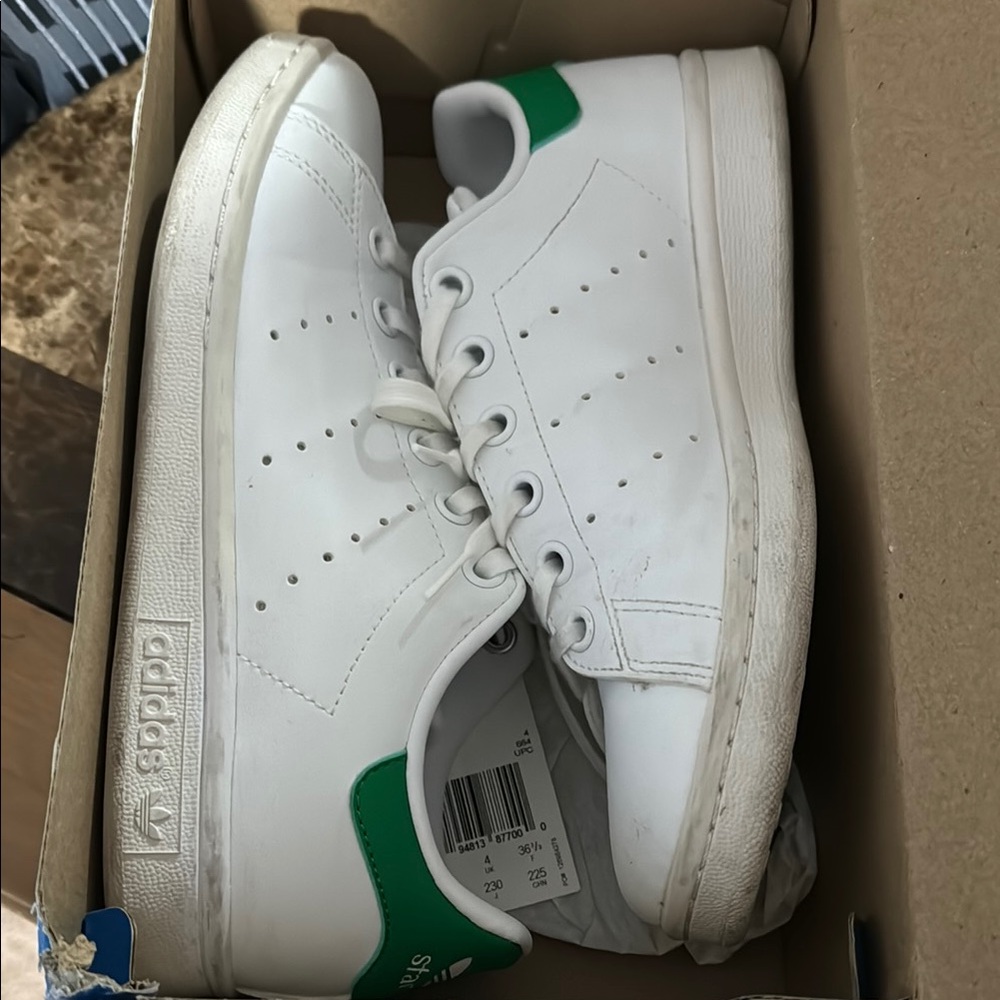 Adidas White and Green Stan smith